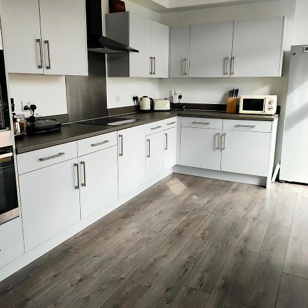 Wentworth Road Accomodation Doncaster Extérieur photo