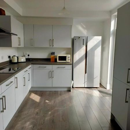 Wentworth Road Accomodation Doncaster Extérieur photo
