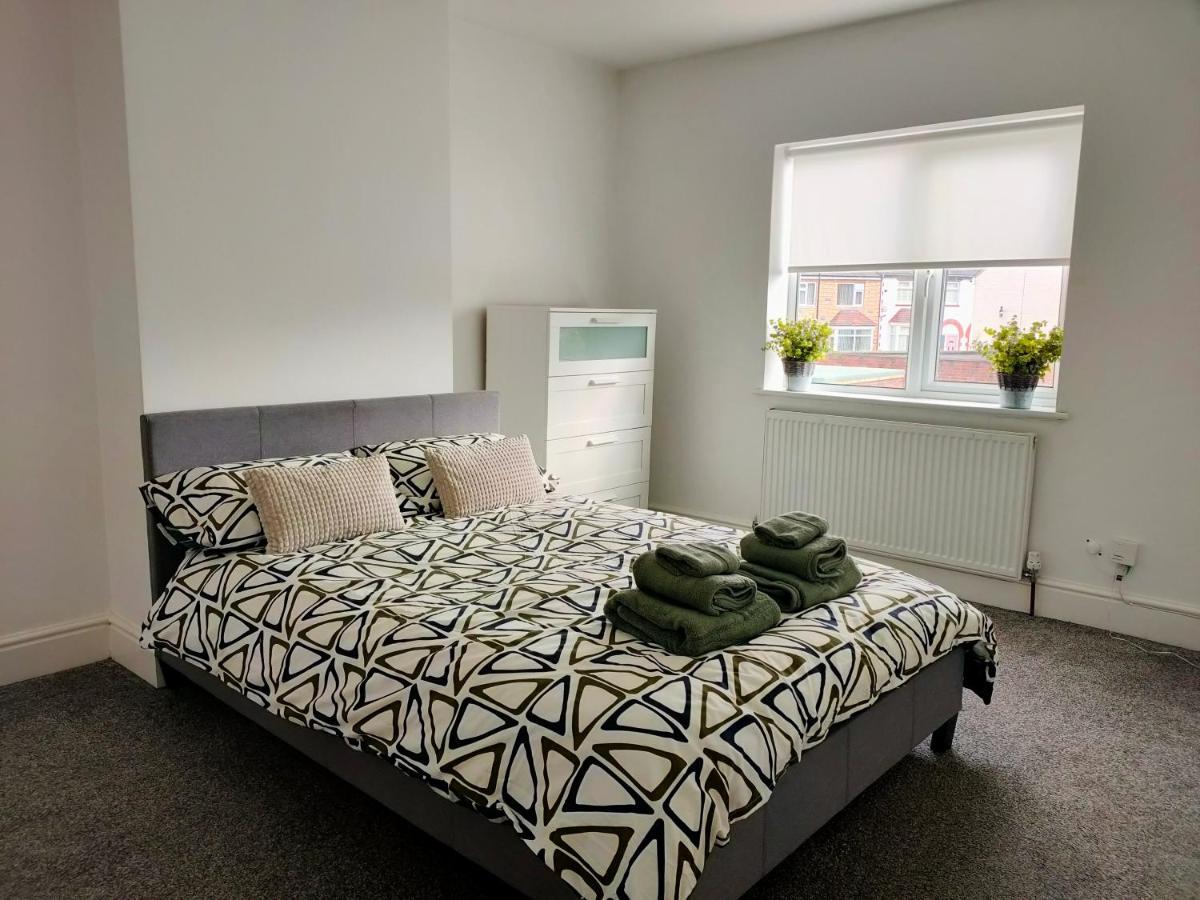 Wentworth Road Accomodation Doncaster Extérieur photo